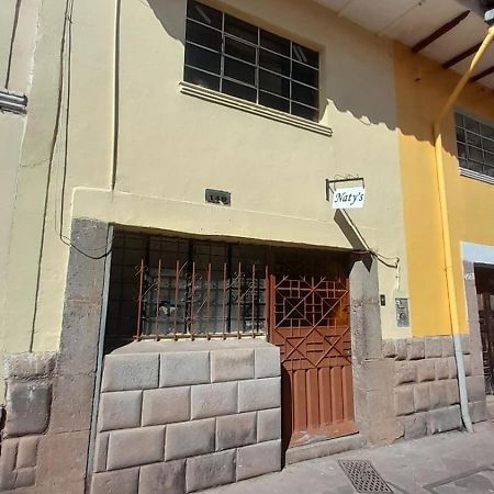 Naty'S Guest House Cusco Bagian luar foto
