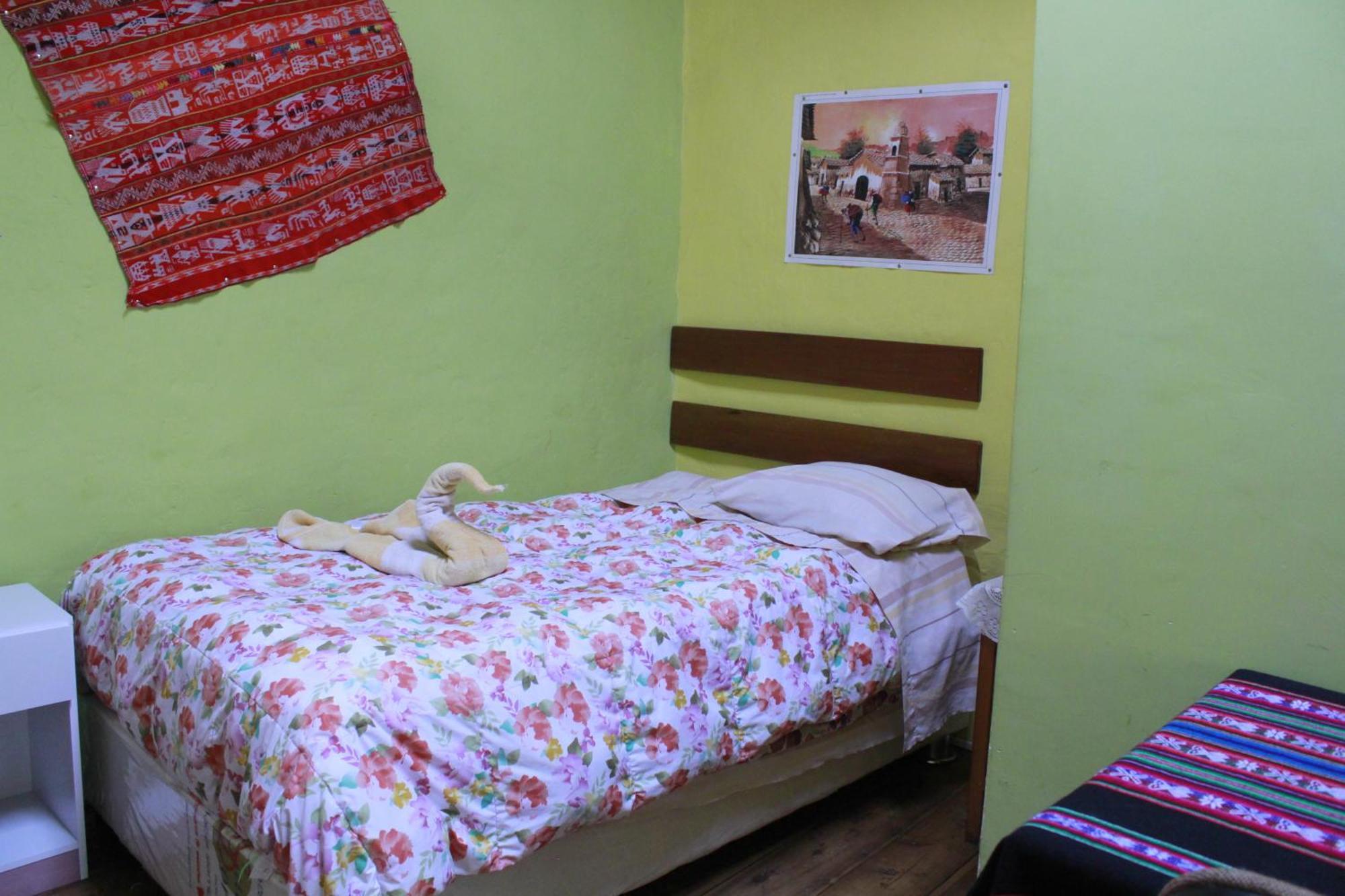 Naty'S Guest House Cusco Bagian luar foto